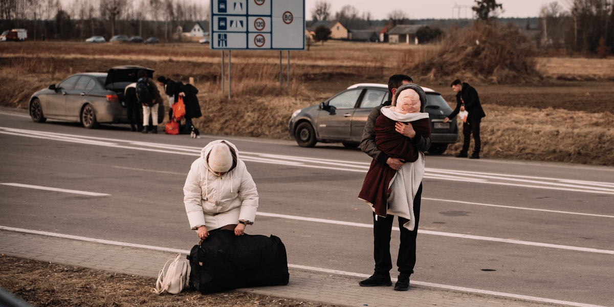 Ukraine - people fleeing